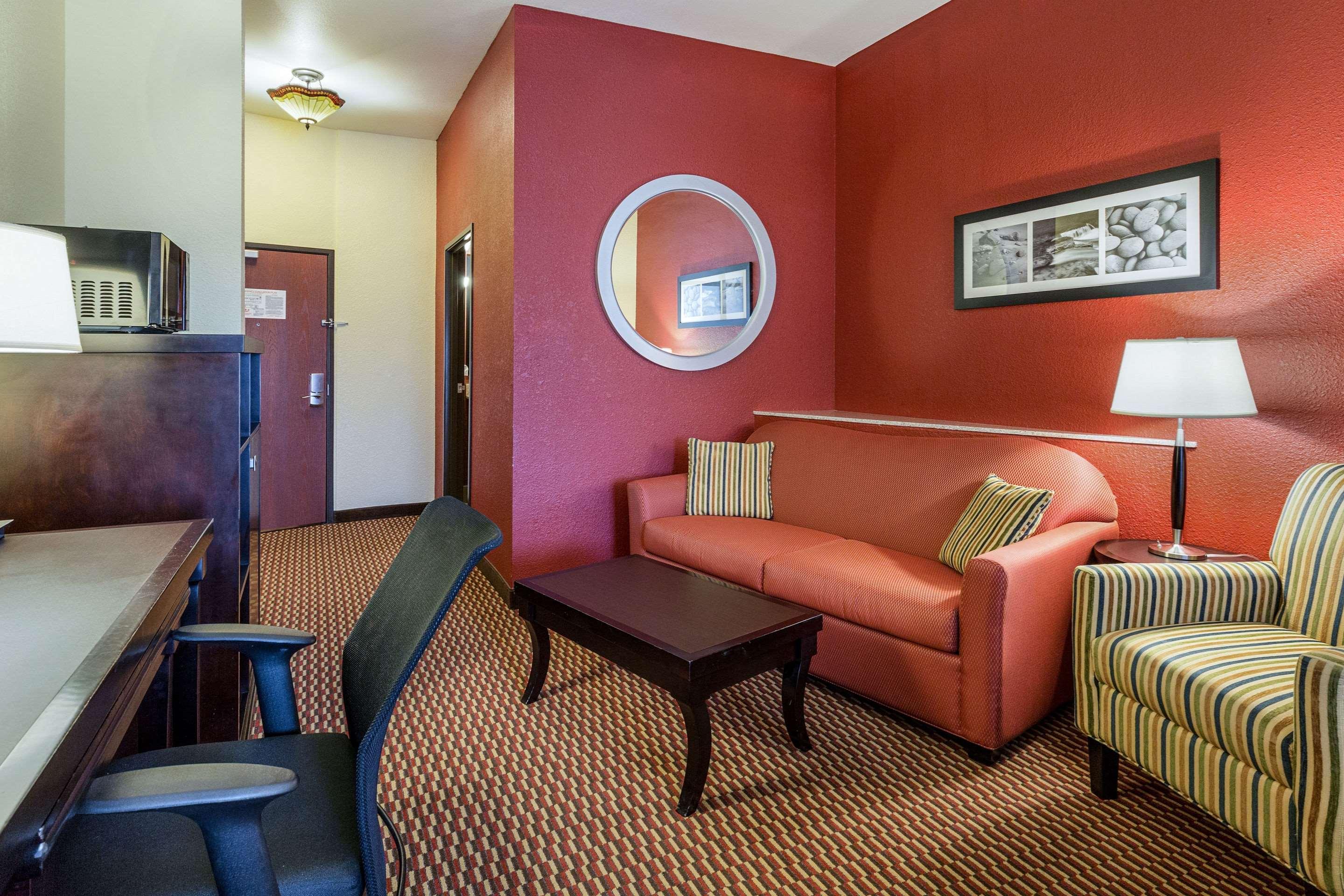 Comfort Suites Leesville 外观 照片