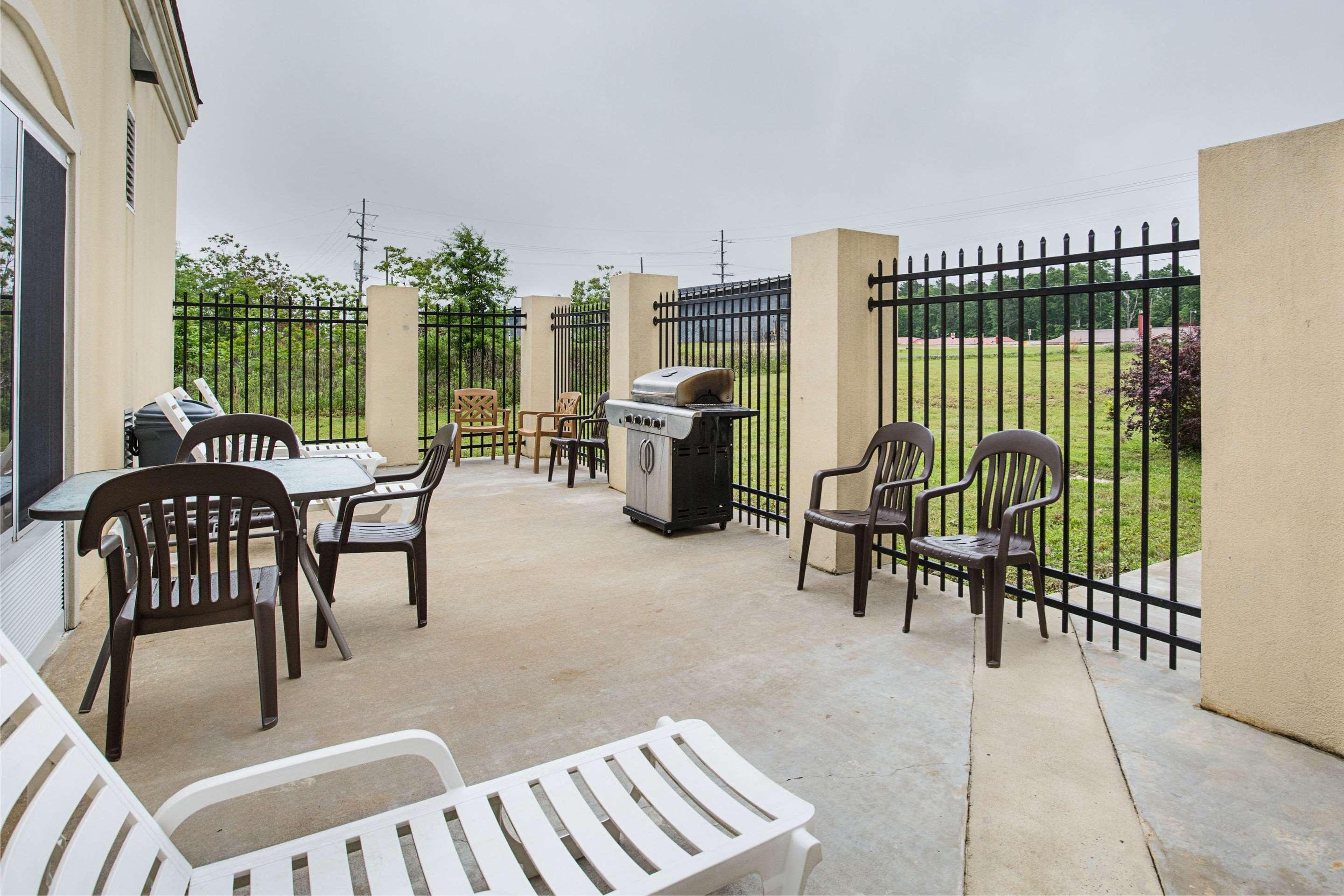 Comfort Suites Leesville 外观 照片