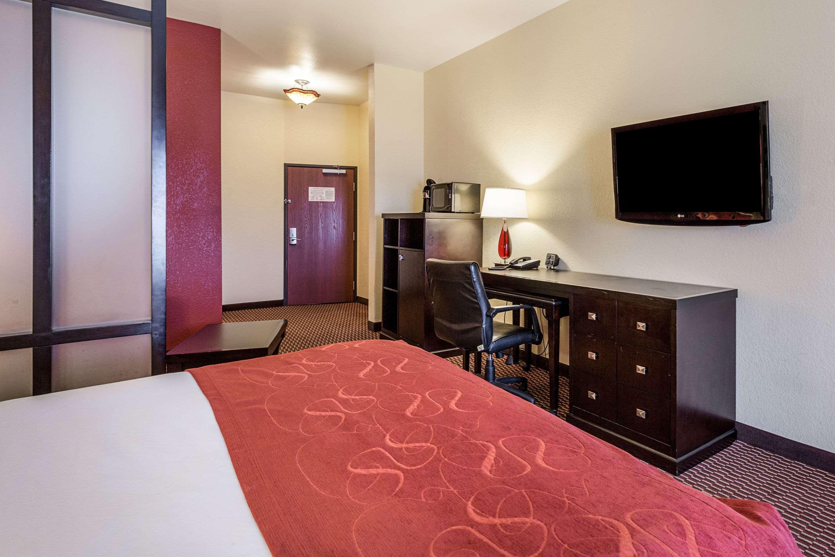 Comfort Suites Leesville 外观 照片