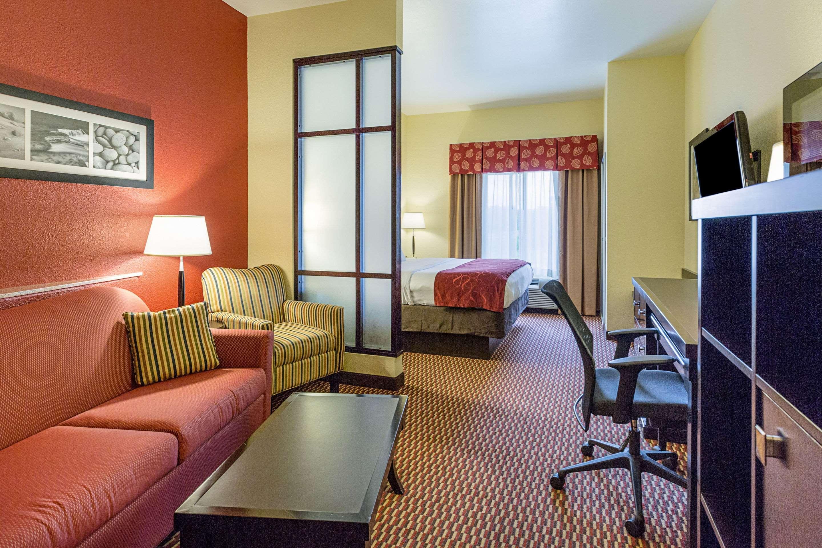 Comfort Suites Leesville 外观 照片